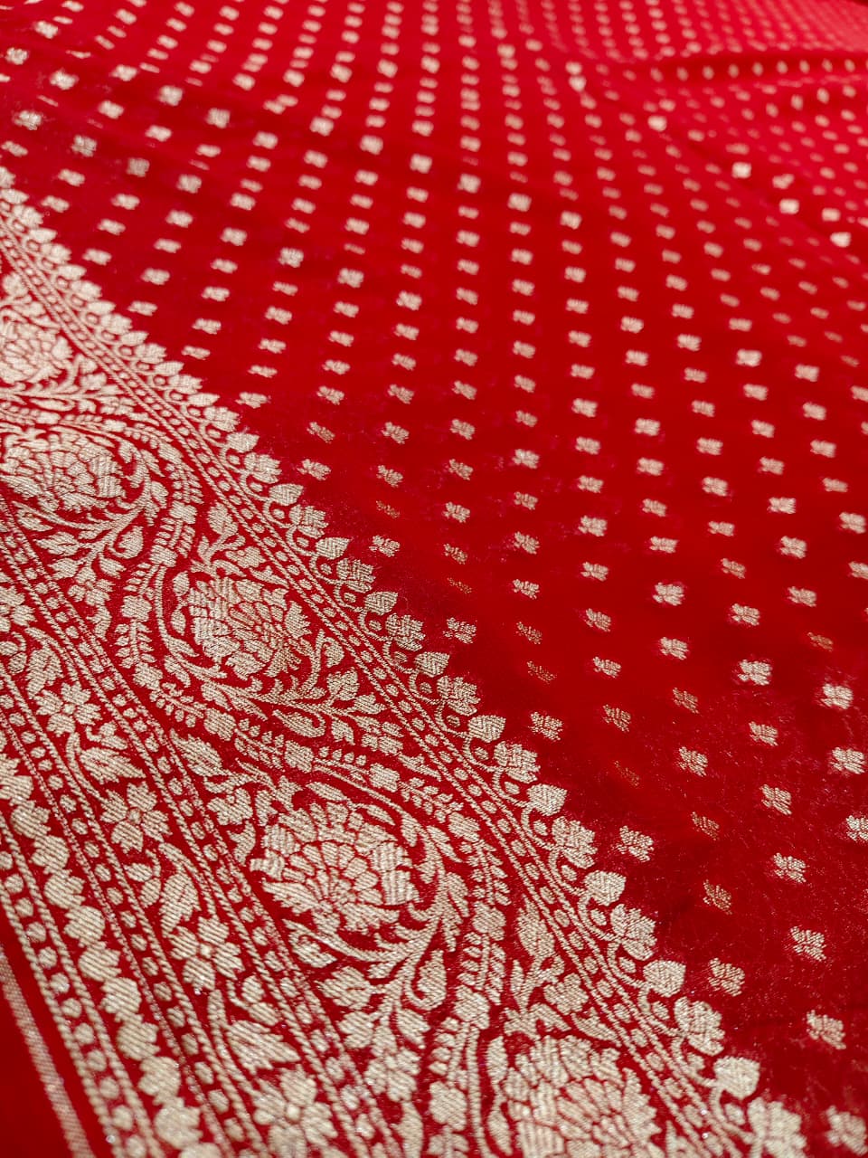 Crimson Red 'Royal Paisley' Banarasi Katan Silk Saree