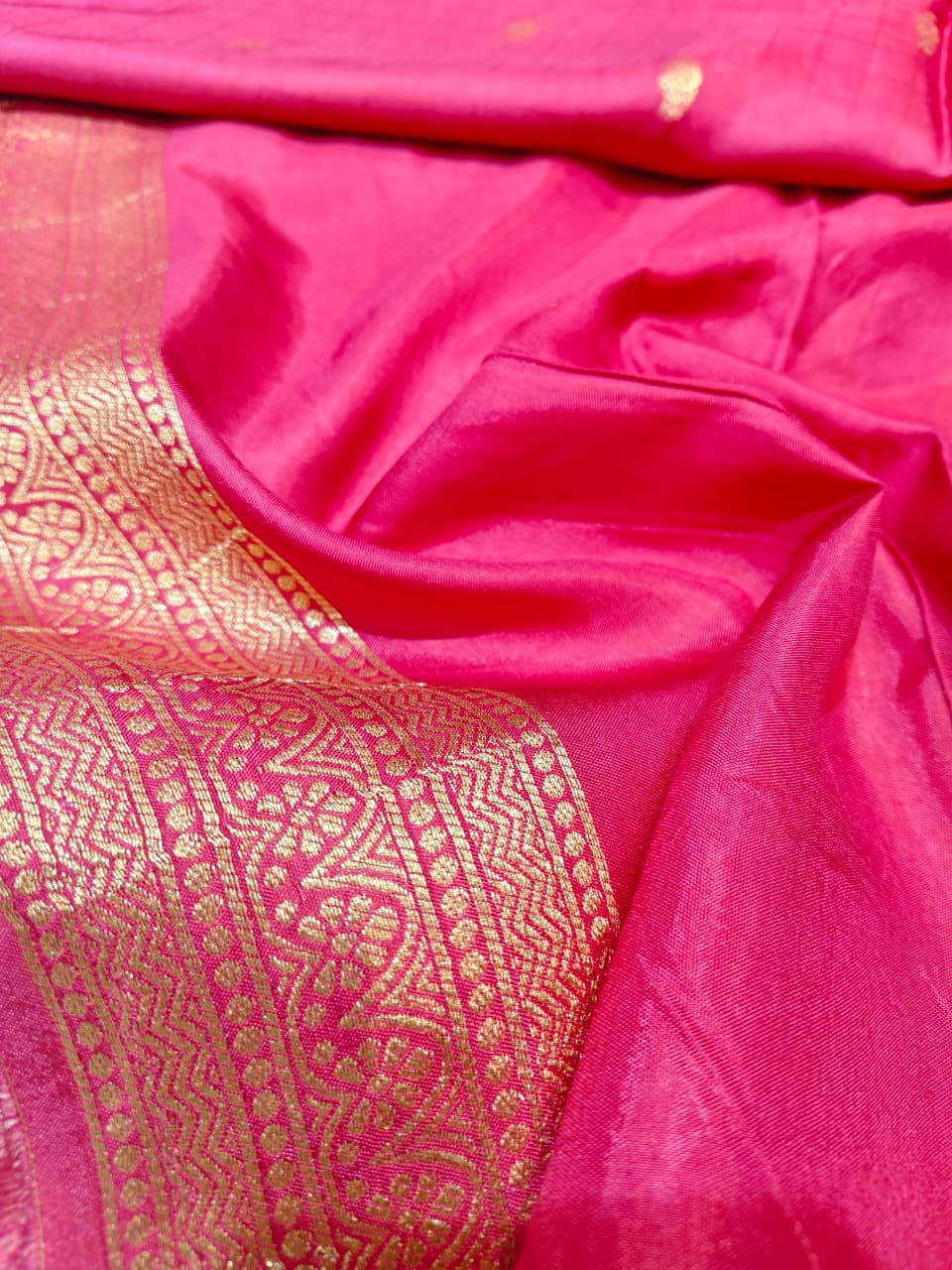 yal Rani Pink 'Mehrab' Minakari Soft Silk Saree