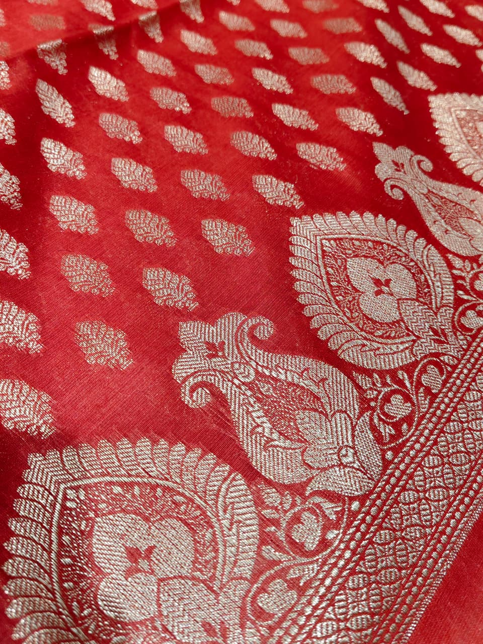 Ethereal Lilac Banarasi Cotton Unstitched Suit Set with Silver Zari Jaal