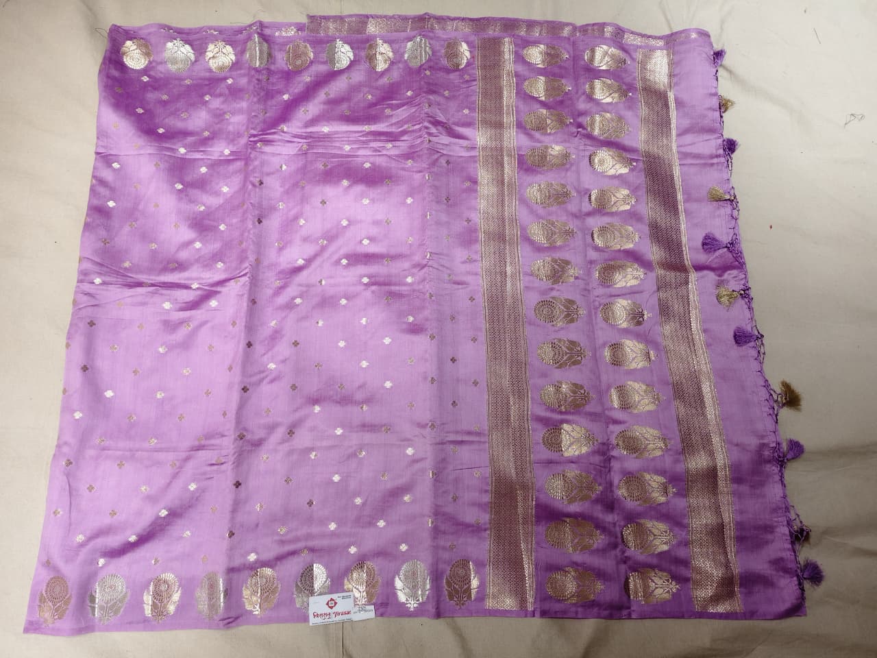 Ethereal Lavender 'Floral Border' Banarasi Chiniya Silk Saree