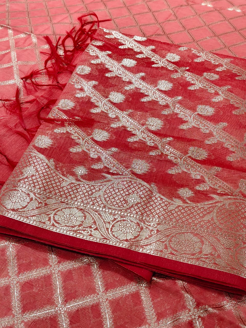 Rose Blush 'Silver Lattice' Banarasi Unstitched Suit Set