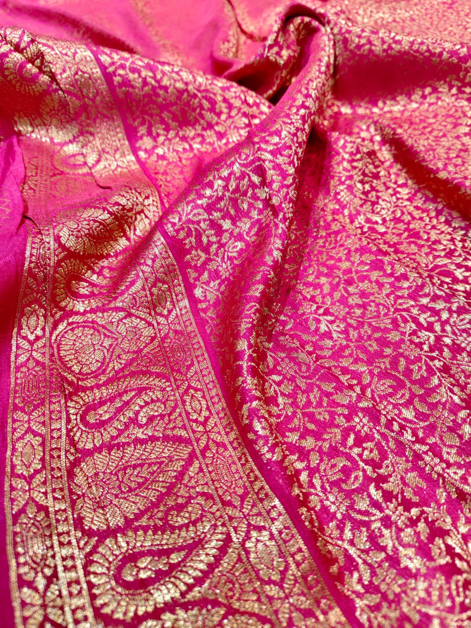 Ivory 'Rang-Mahal' Jamawar-Style Maheshwari Silk Saree