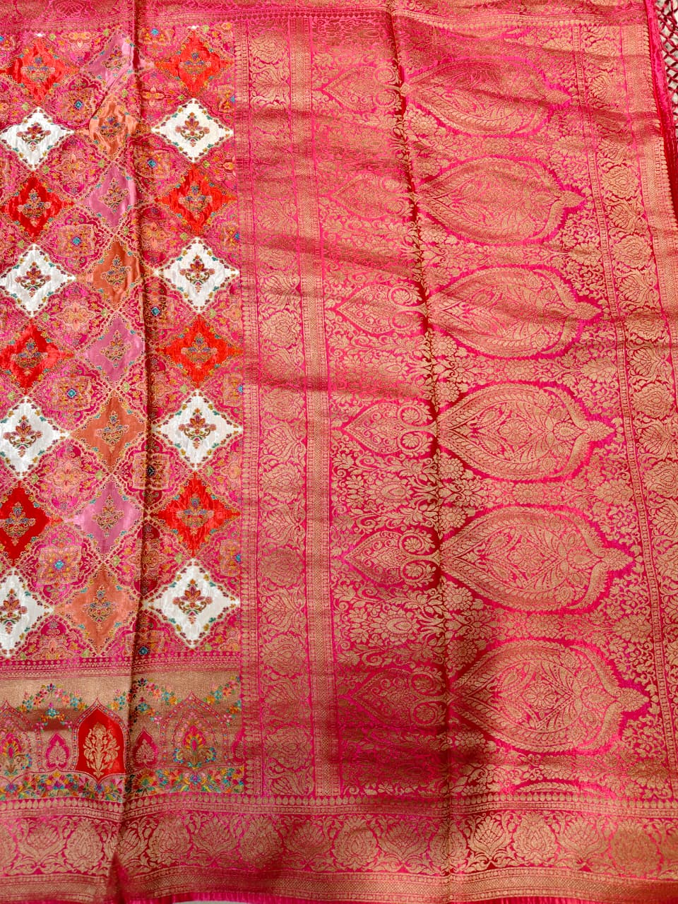 Coral Kaleidoscope Maheshwari Silk Saree