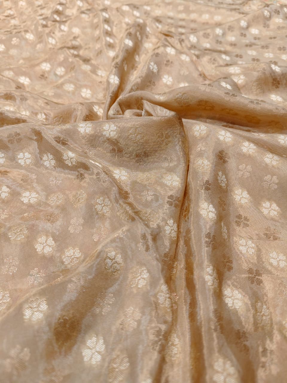 Signature Weave: Golden Biscuit Minakari Maheshwari Silk Saree